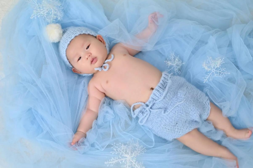 广州宝宝流黄鼻涕打喷嚏